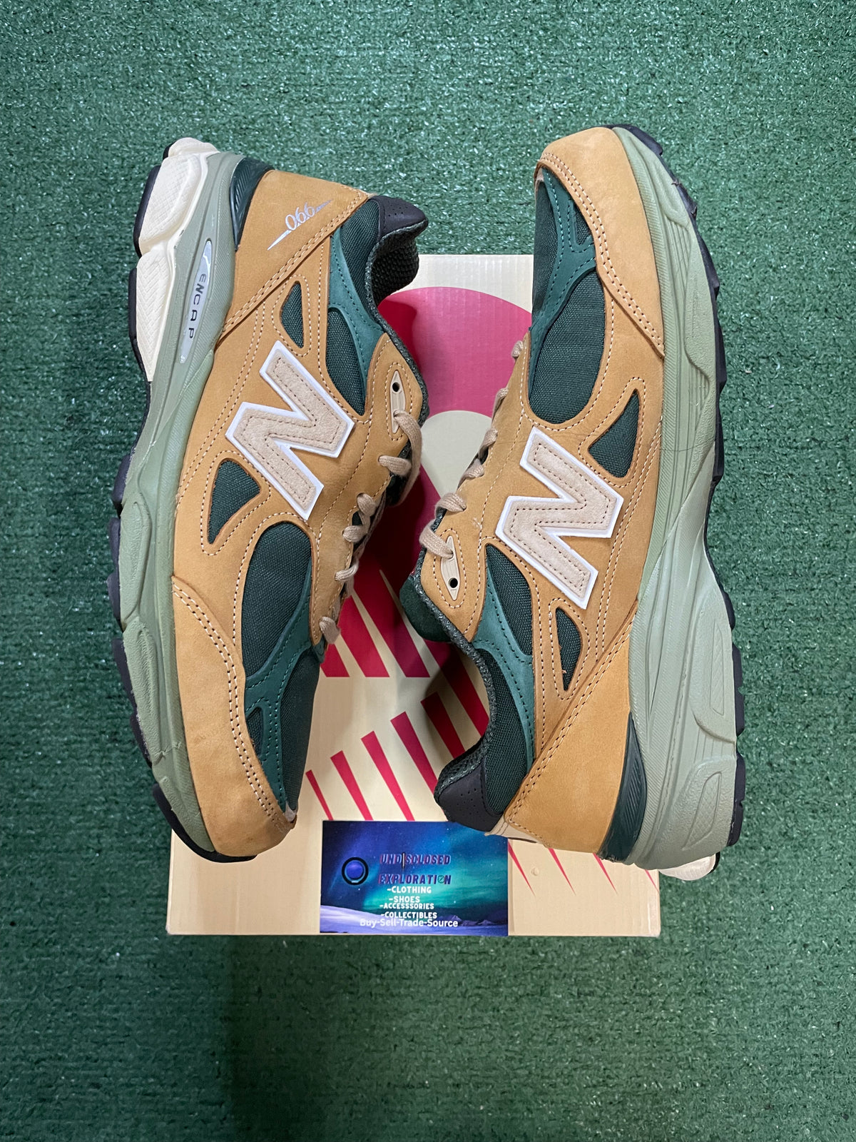 New Balance 990v3 Teddy Santis green & tan size 12men/13.5women
