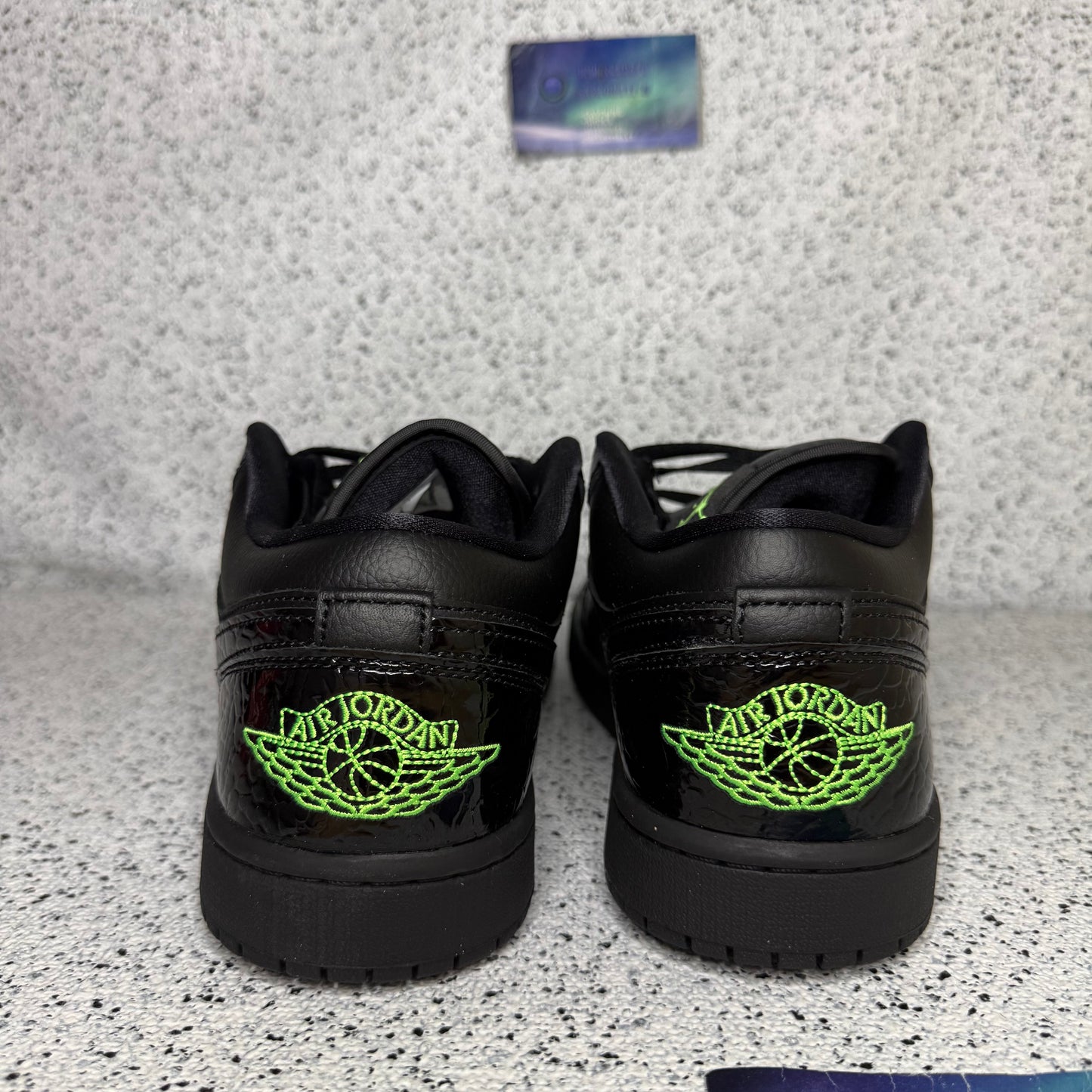 Jordan 1 Low Black Scream Green
