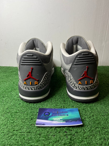 Jordan 3 cool grey size 9men/10.5women
