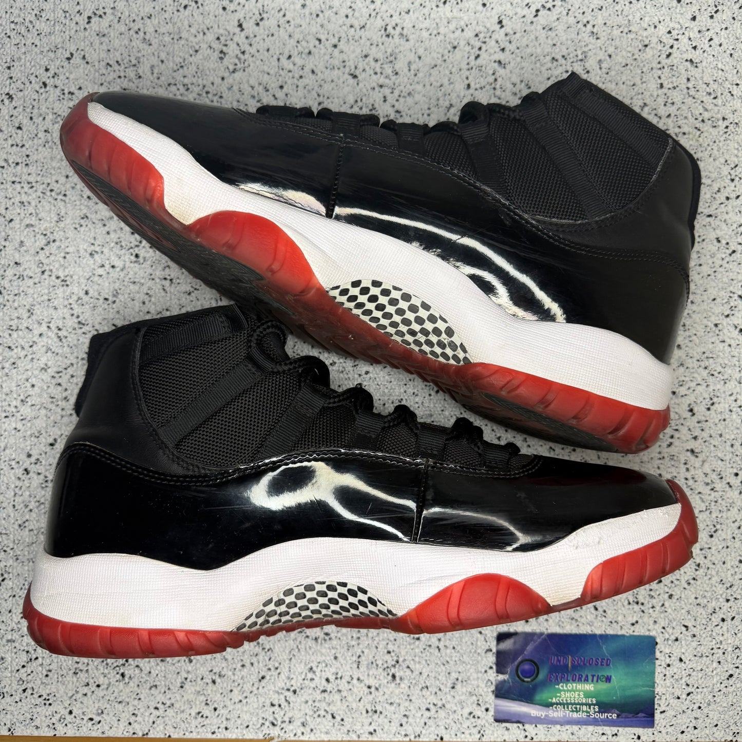 Jordan 11 Bred 11.5 Men “Preowned”