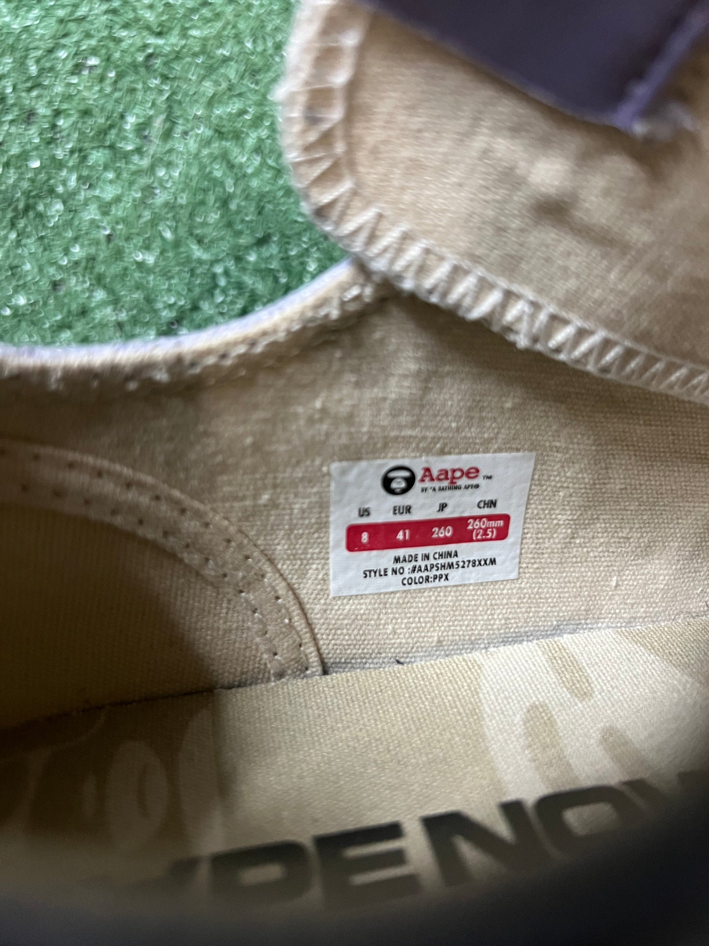 AAPE by A Bathing Ape Galaxy low size 8men/9.5women