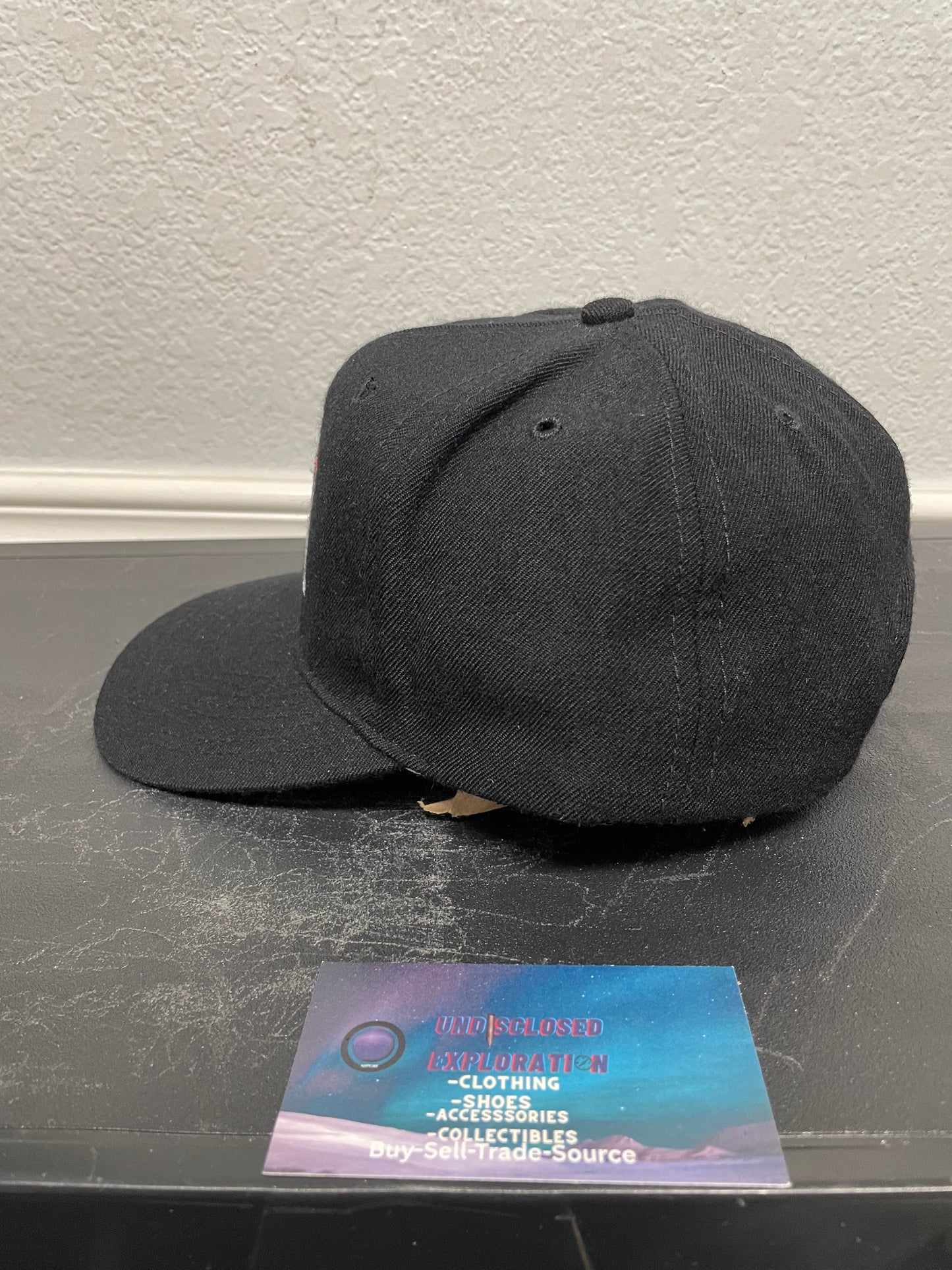 Vintage 1990s Dv8 Seattle hat