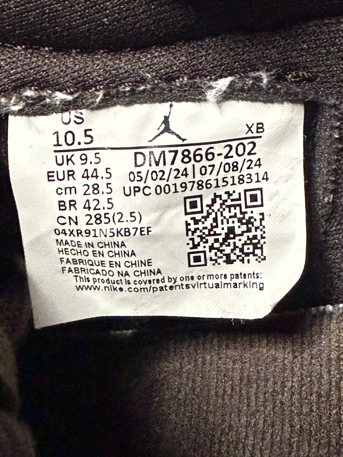 Jordan 1 Low Travis Scott Velvet 10.5 Men/12 Women “Preowned”