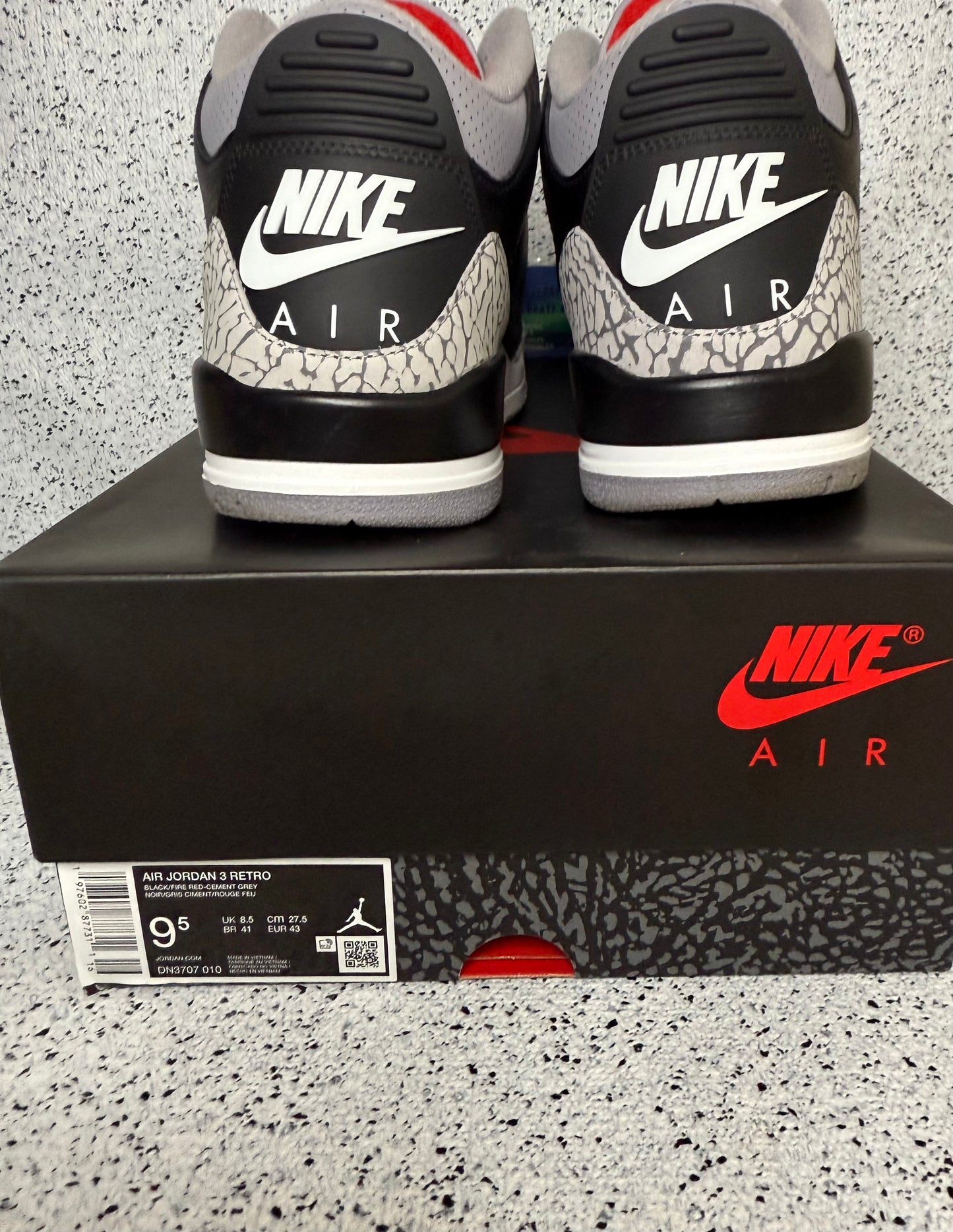 Jordan 3 Black Cement 2024 9.5 Men/11 Women “Preowned”