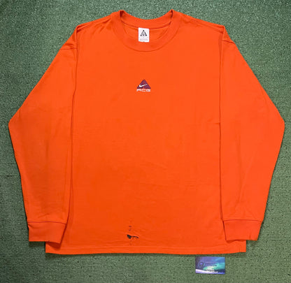 Nike ACG orange lungs longsleeve