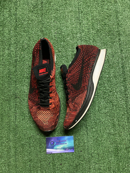 Nike FlyKnit Racer fire rooster size 10men/11.5women