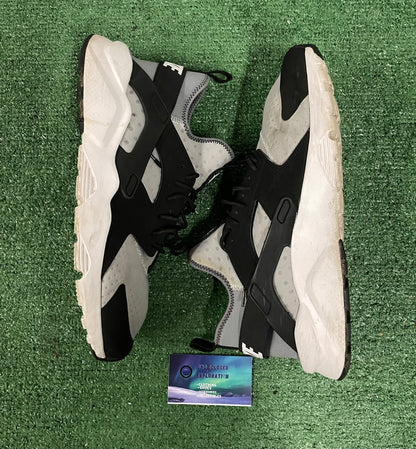 Nike Huarache run  ultra wolf grey size 13men/14.5women
