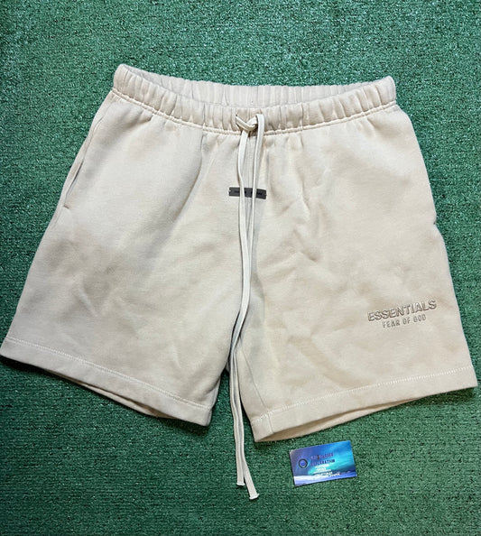 Fear of god essentials beige shorts