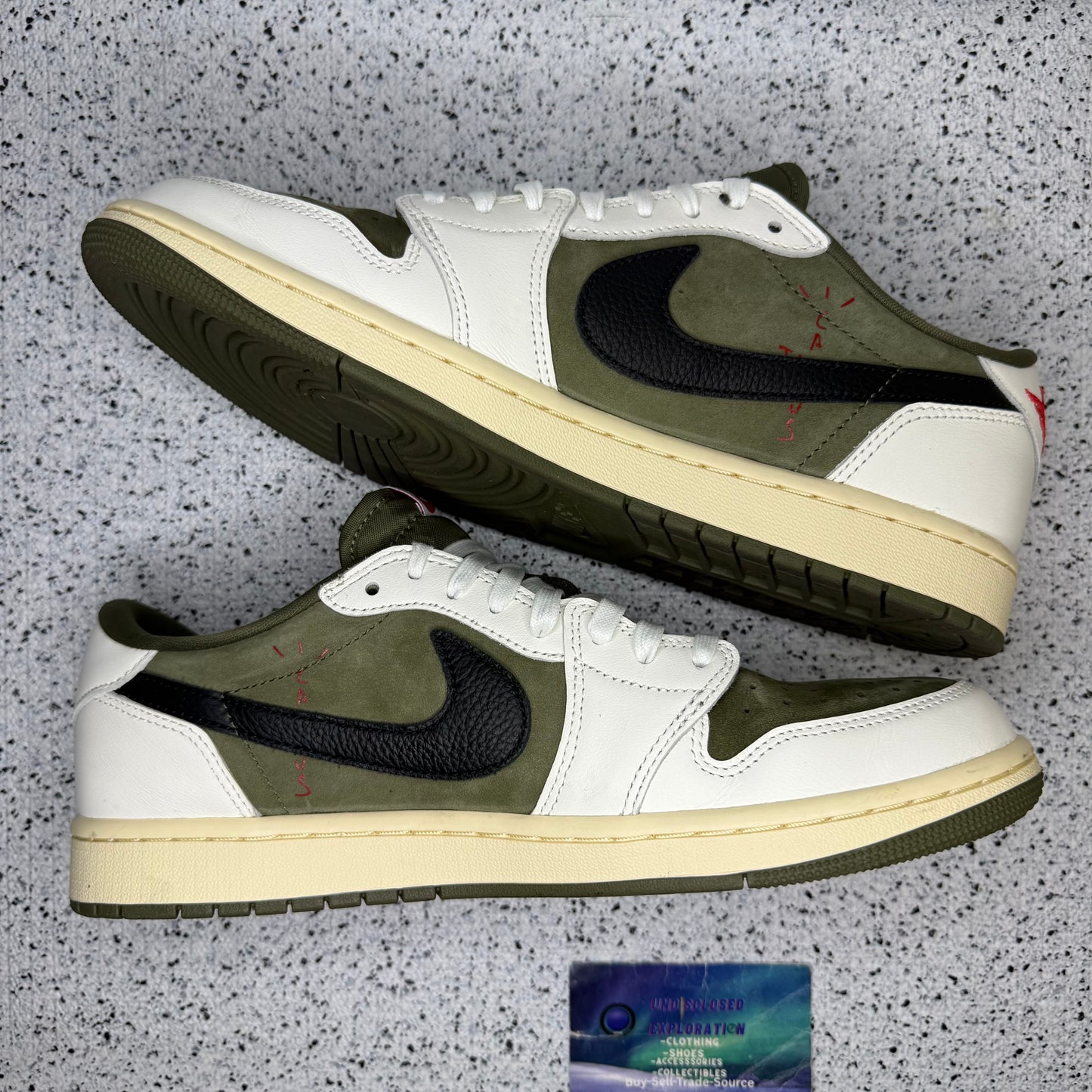 Jordan 1 Low Travis Scott Medium Olive 10 Men “Preowned”