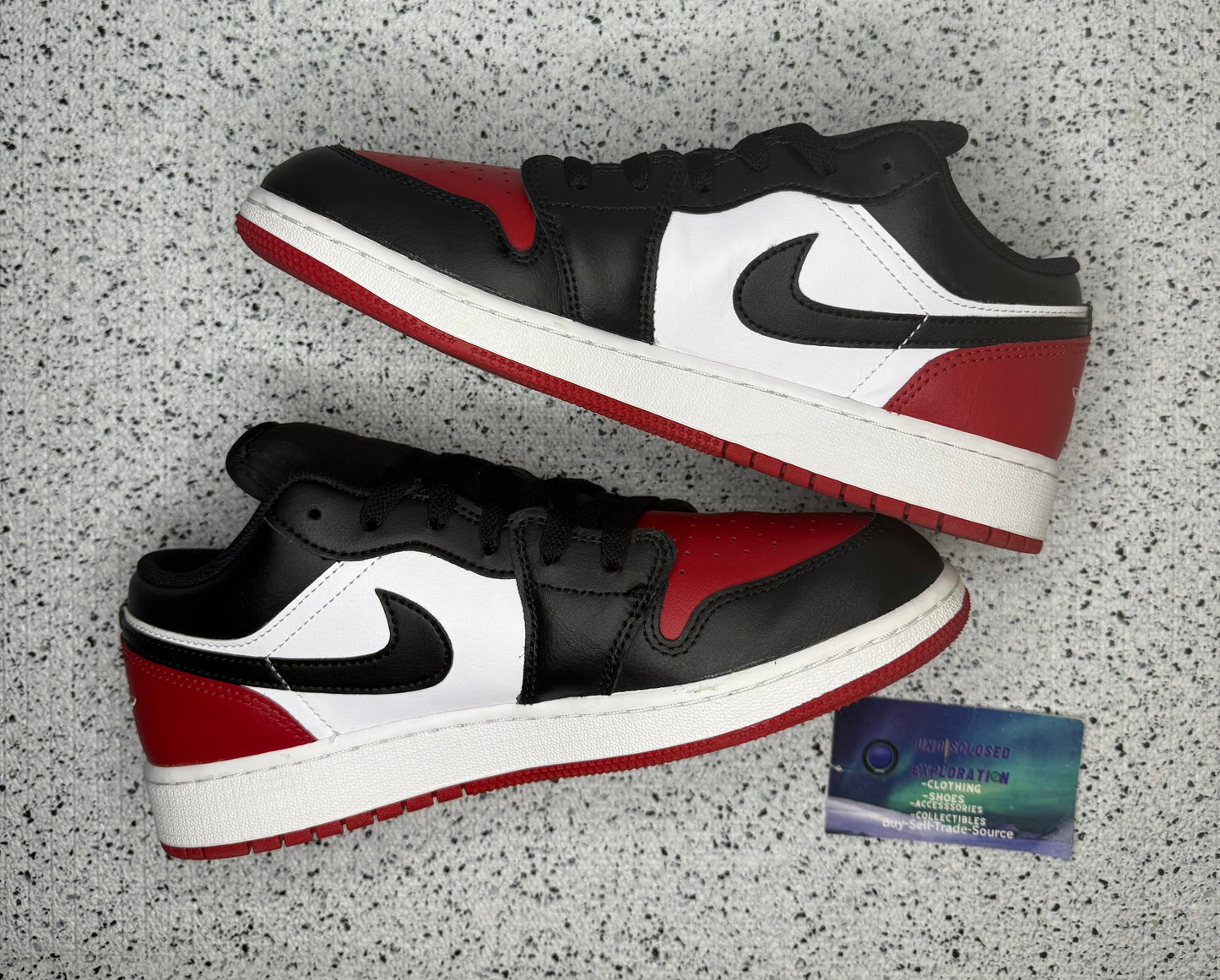 Jordan 1 Low Bred Toe 7 Youth/8.5 Women “Preowned”