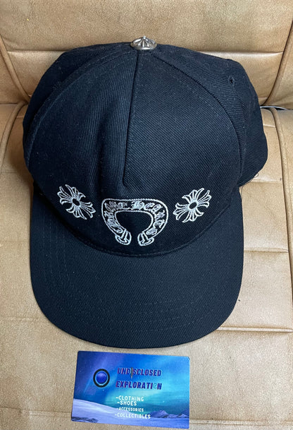 Chrome hearts horseshoe black snapback hat