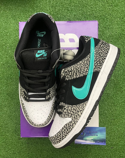 Nike Dunk SB Atmos Elephant