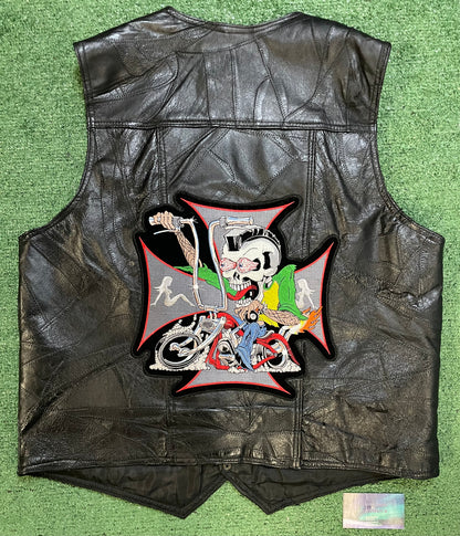 Vintage Navarre Genuine Leather embroidered skull vest