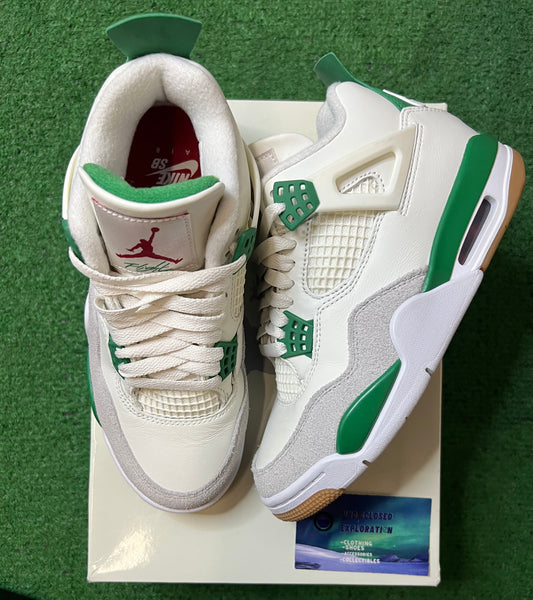 Jordan 4 pine green sb size 4.5men/6women