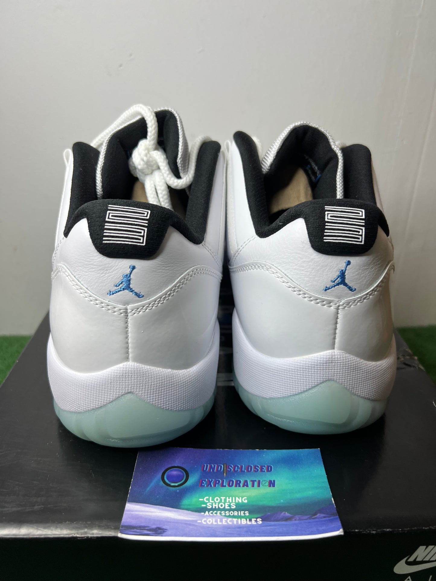 Jordan 11 legend blue low