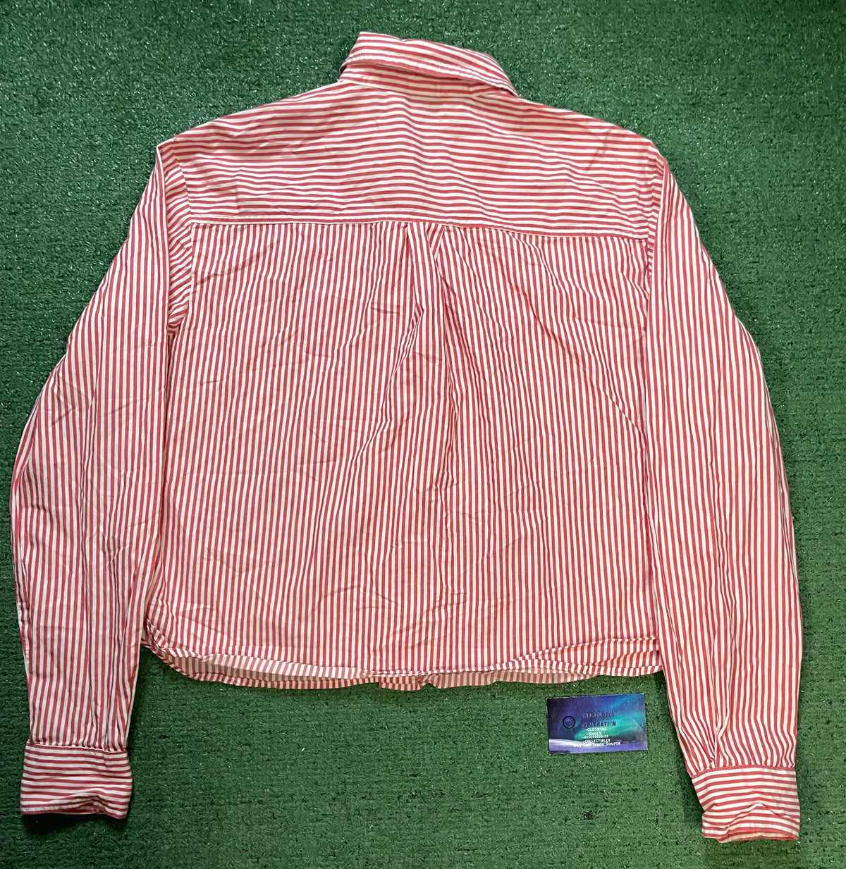 Old Navy red and white cropped shirt