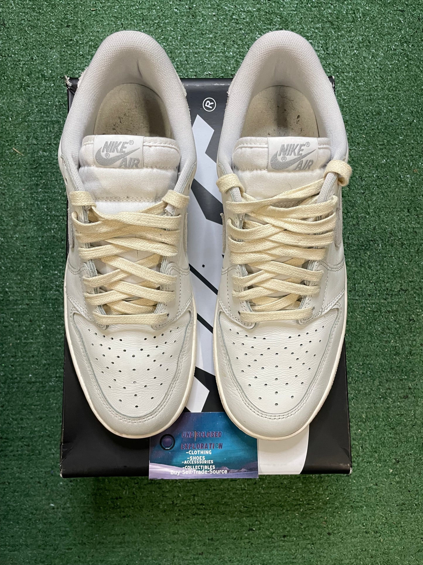 Air Jordan 1 Retro Low OG neutral grey size 10men/11.5women