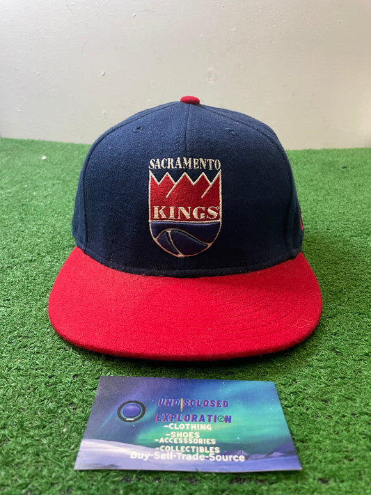 Sacramento Kings NBA blue and red new era fitted hat