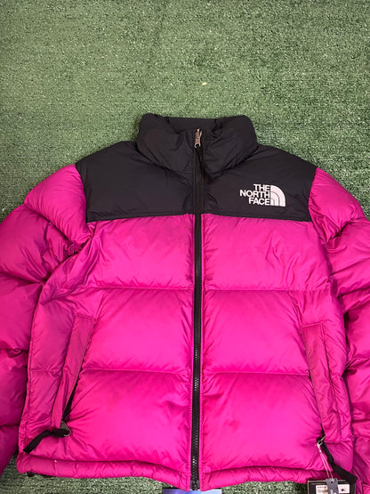 North face Nuptse 700 Jacket Fuchsia pink