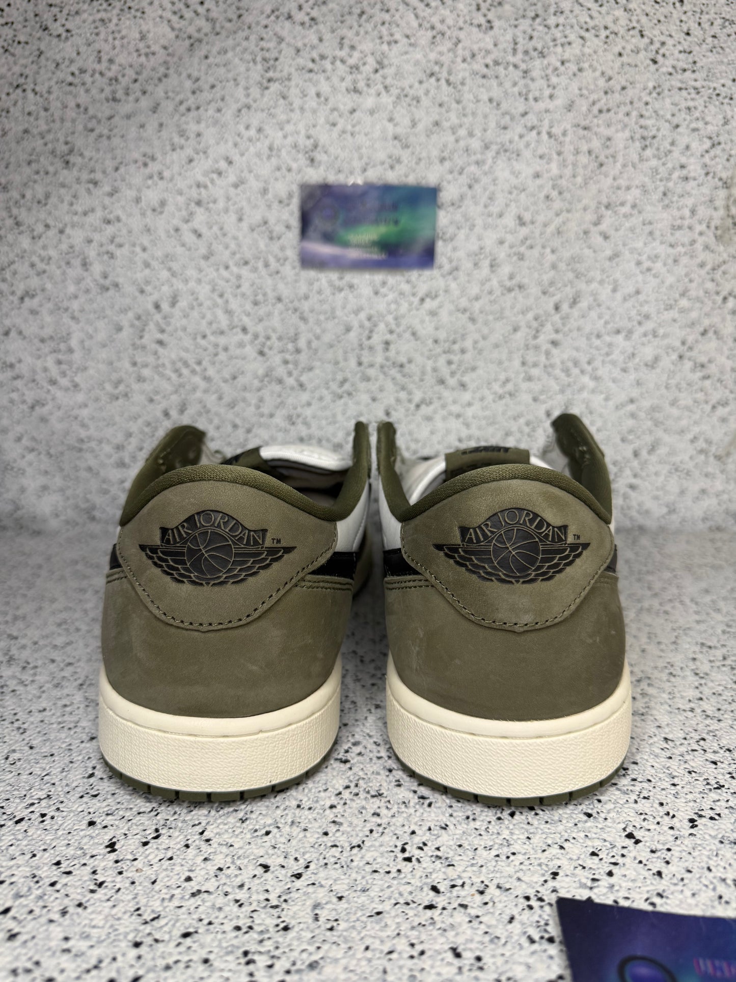 Jordan 1 Low Medium Olive