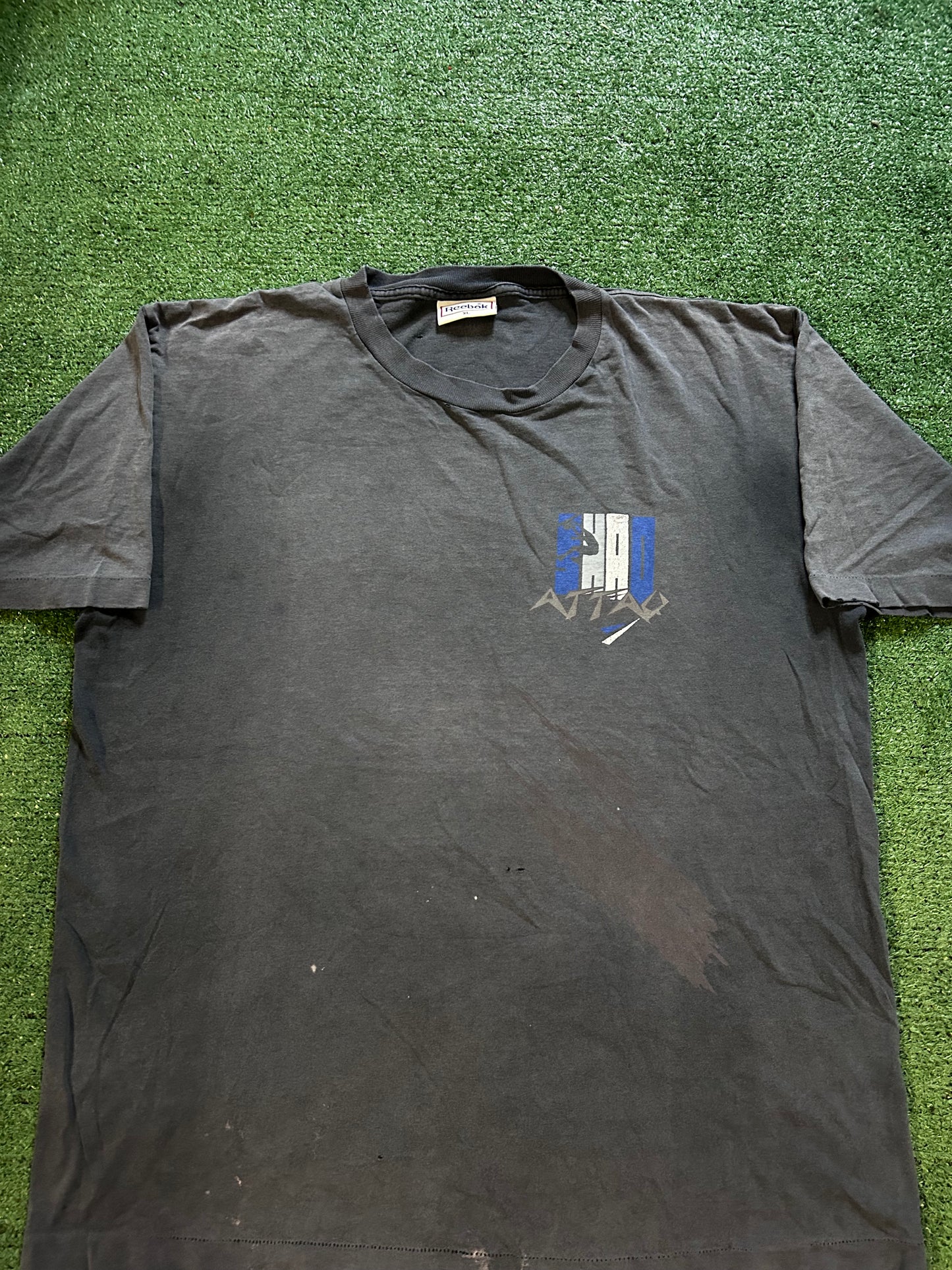 Vintage 1990s Shaq attack Reebok tee