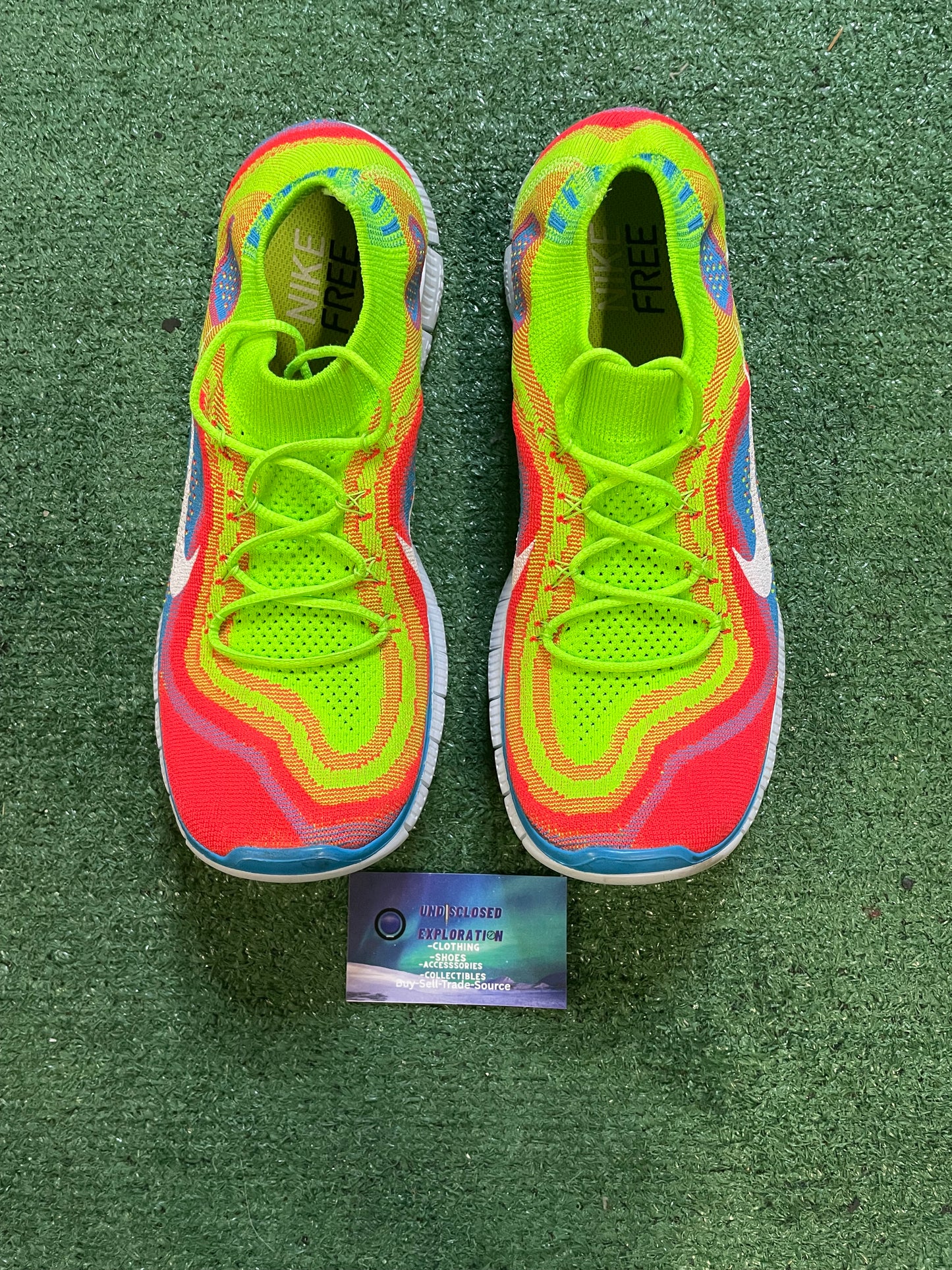 Nike free run 5.0 flyknit rainbow size 12men/13.5women
