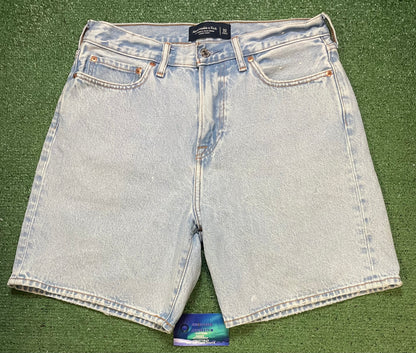 Abercrombie & Fitch Light wash Jean shorts