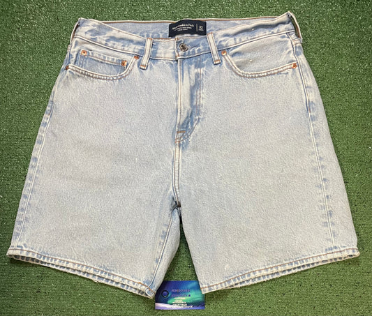 Abercrombie & Fitch Light wash Jean shorts