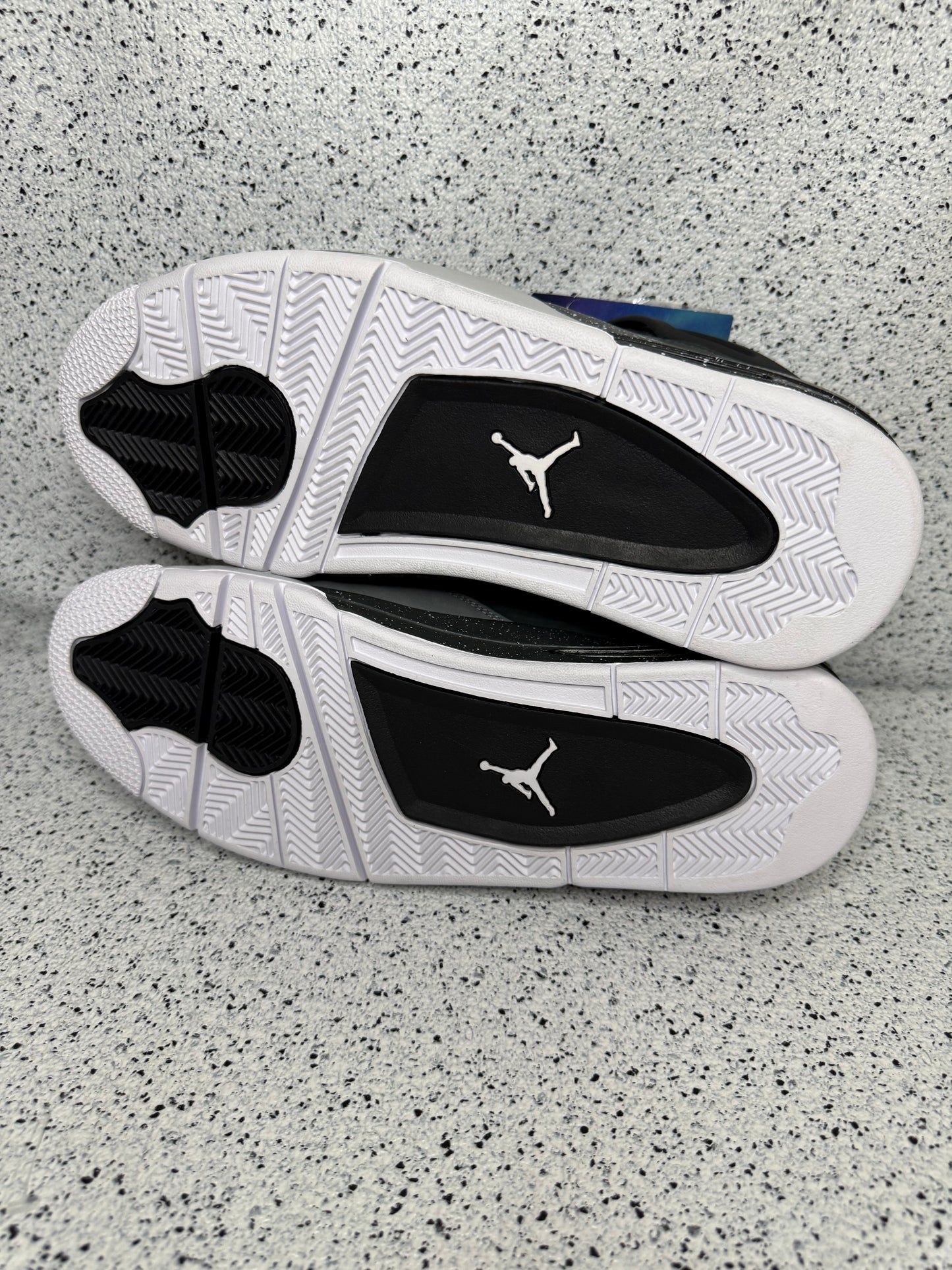 Jordan 4 Fear