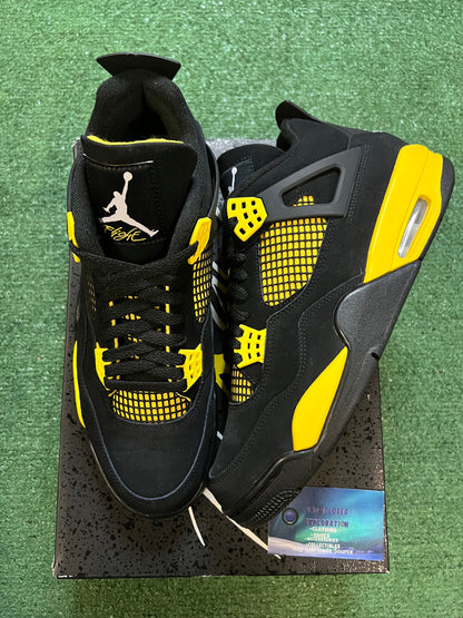 Jordan 4 thunder