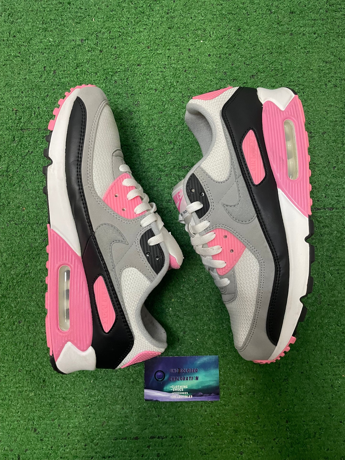 Nike Air Max 90 rose size 11men/12.5women