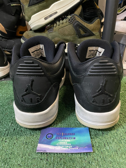 Air Jordan 3 cyber Monday size 11men/12.5women