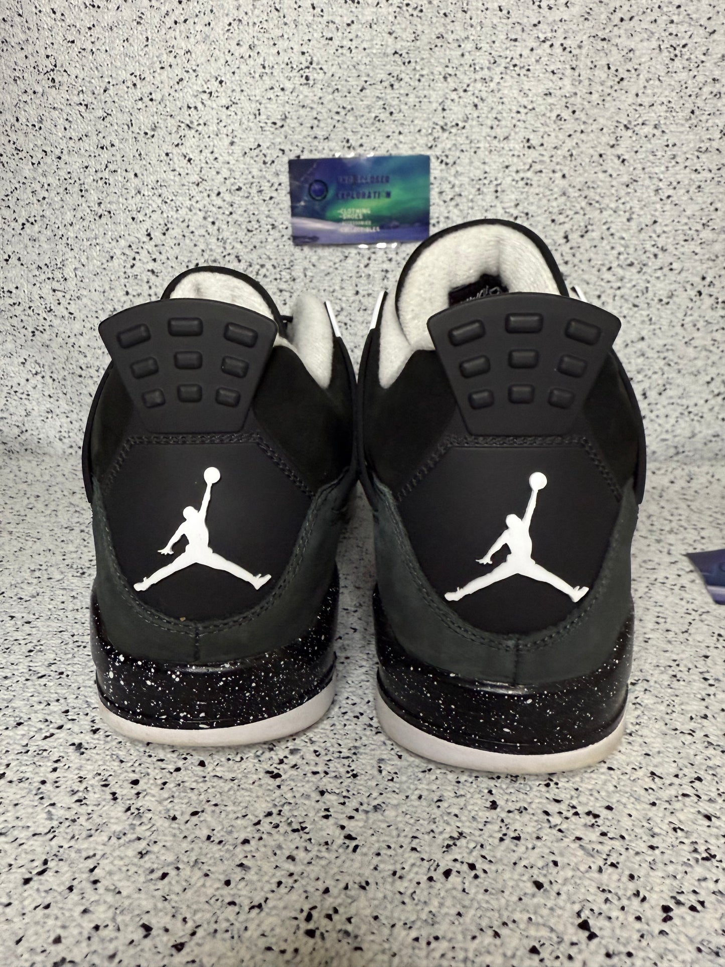 Jordan 4 Fear 10 Men/11.5 Women “Preowned”