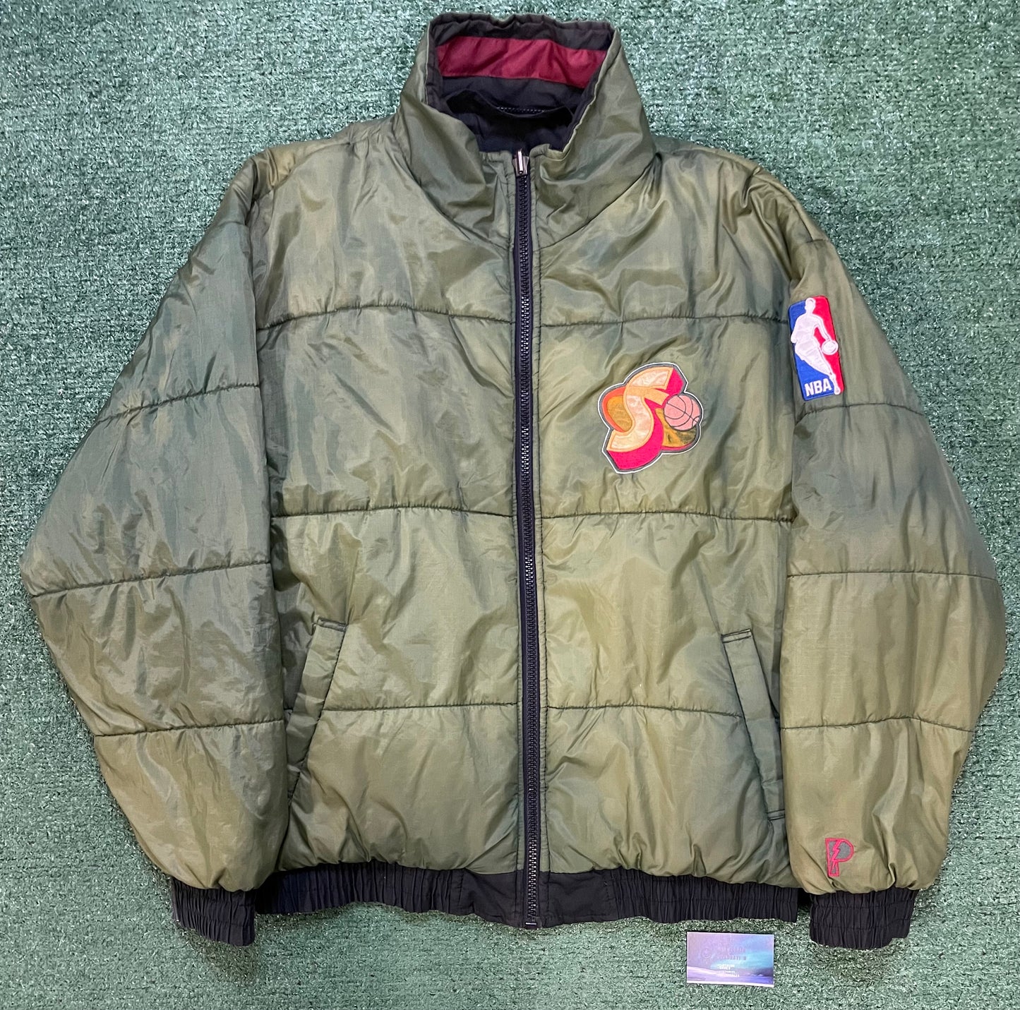 Vintage 1990s Seattle Sonics Reversible pro player jacket