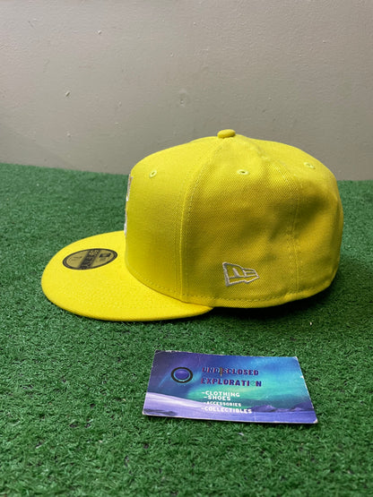 Seattle Mariners yellow fitted hat