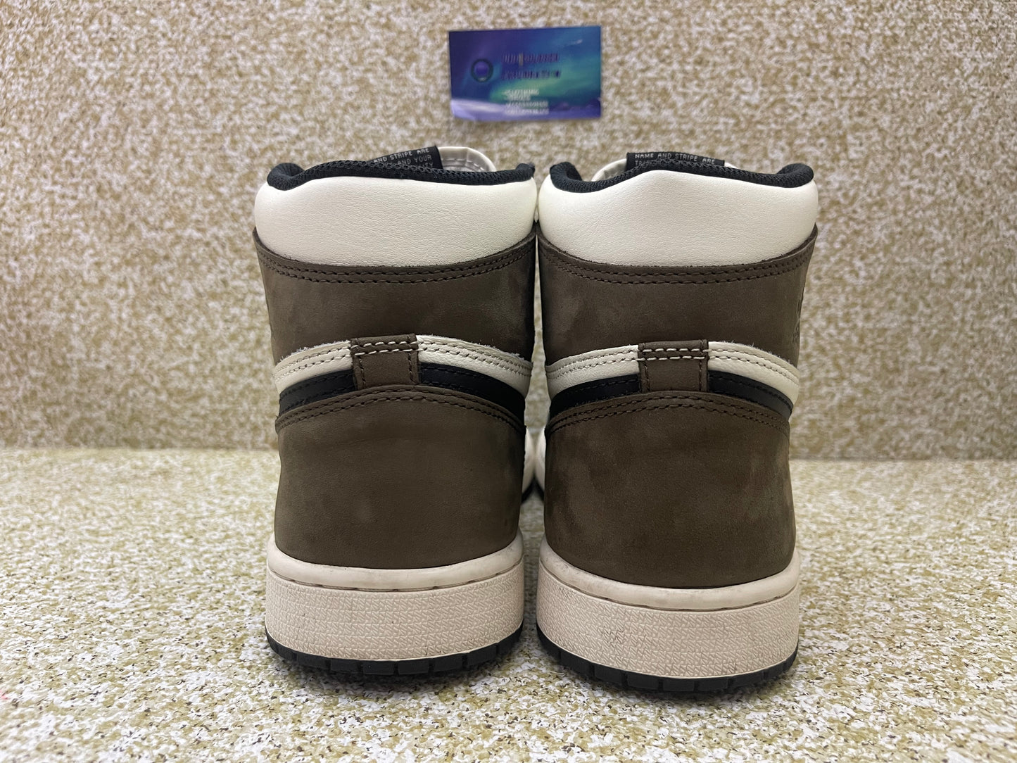 Jordan 1 High Mocha 9 Men/10.5 Women “Preowned”