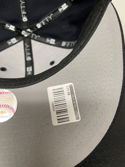 Seattle Mariners navy and white hat