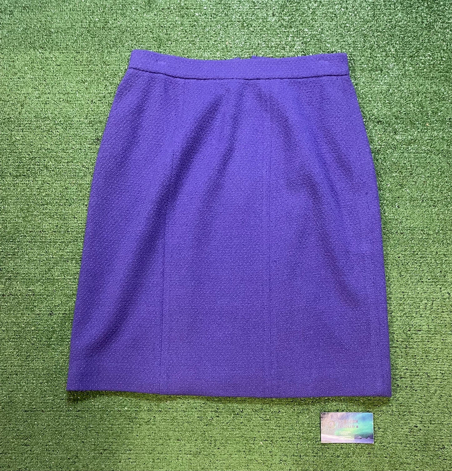 Vintage 1990s Chanel purple  tweed skirt Suit