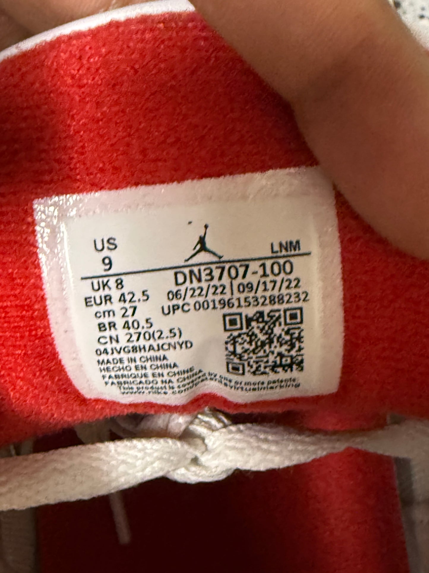 Jordan 3 White Cement 9 Men/10.5 Women “Preowned”