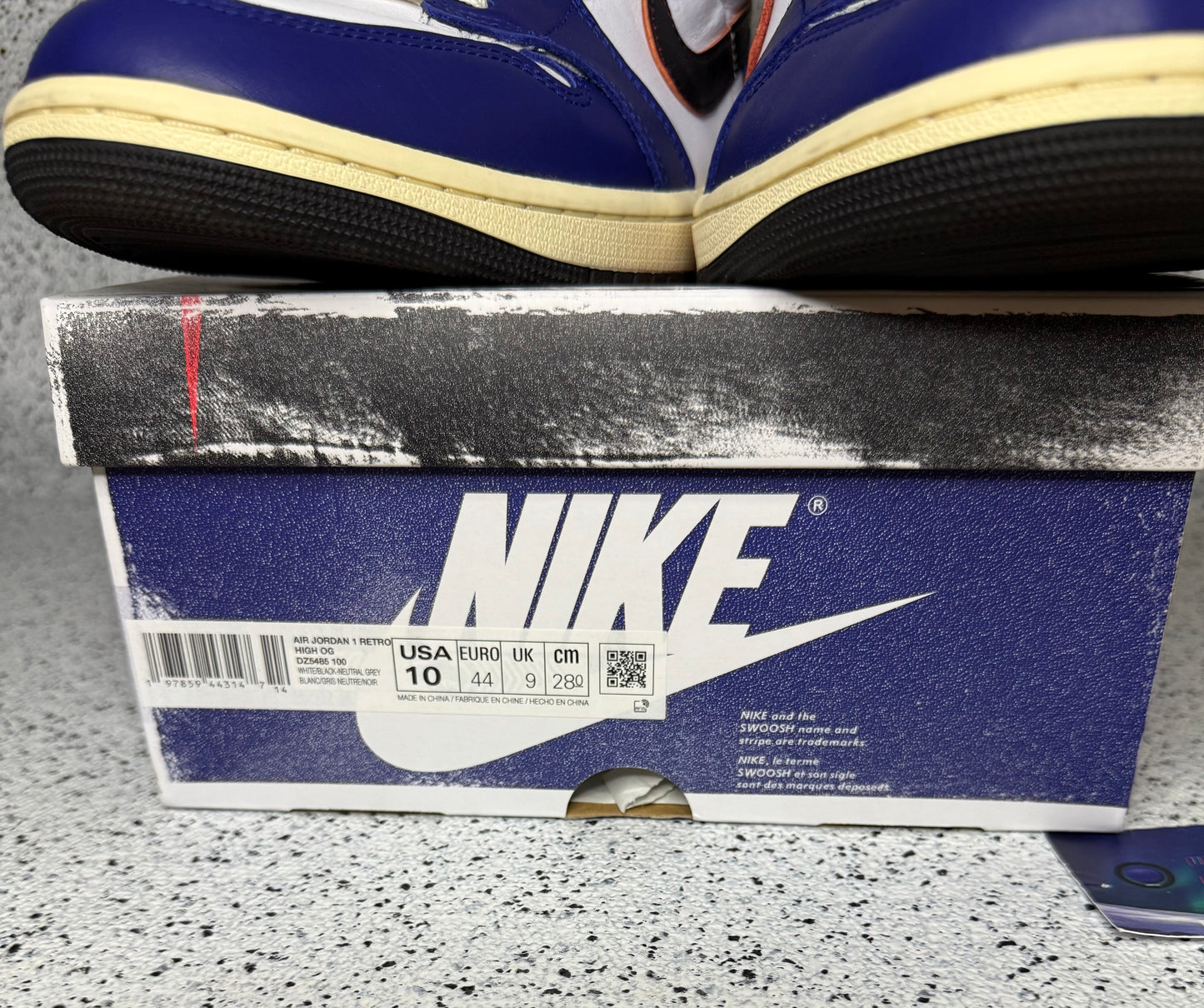 Jordan 1 Rare Air 10 Men/11.5 Women “Preowned”