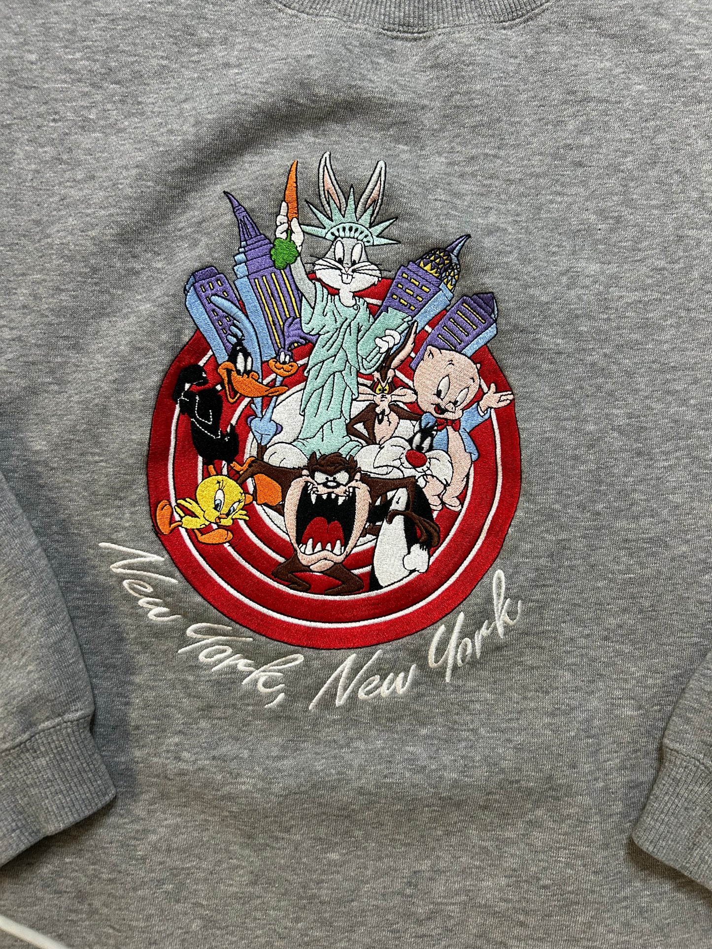 Vintage 1990s looney tunes New York crewneck