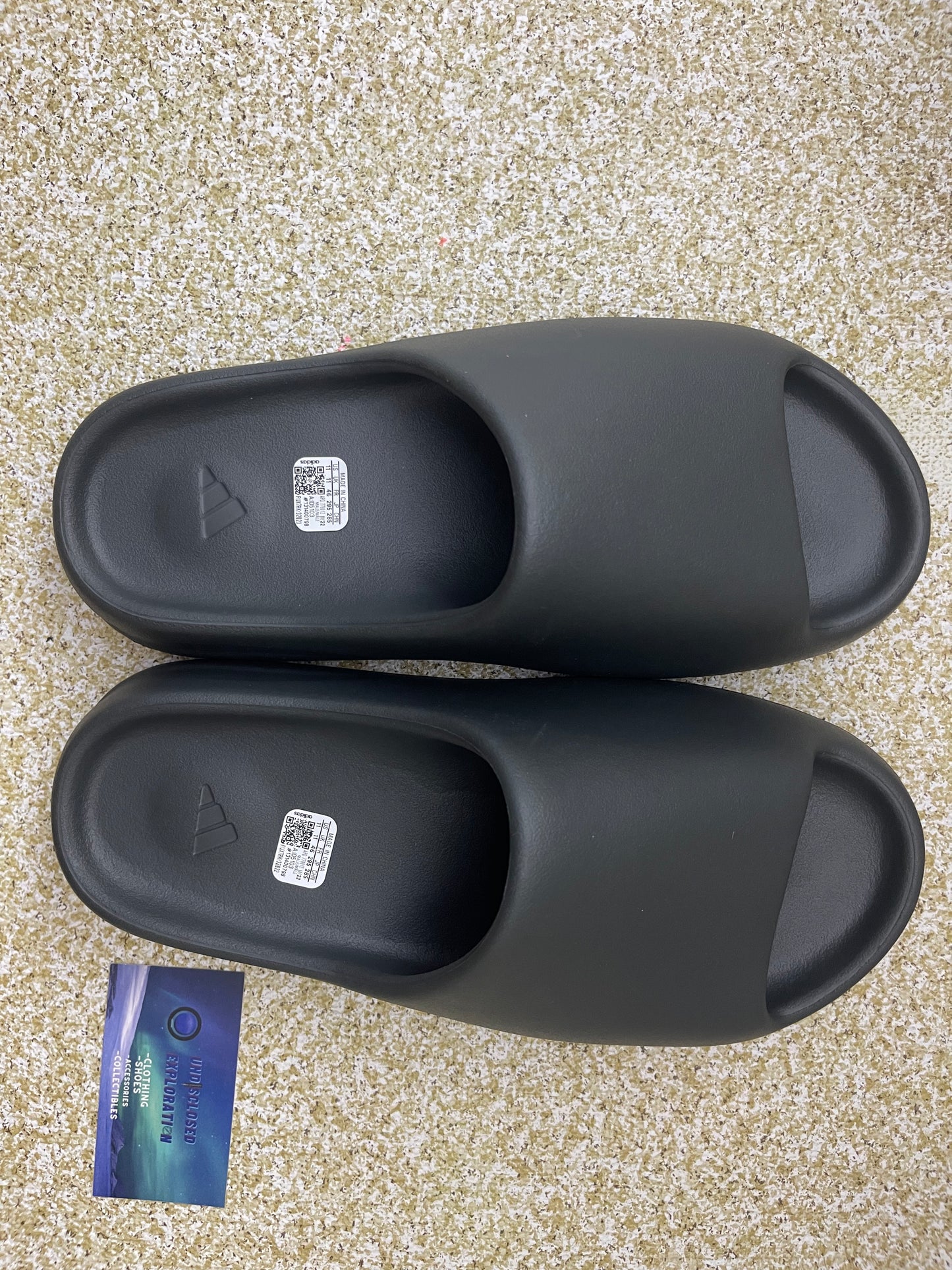 Yeezy Slide Dark Onyx