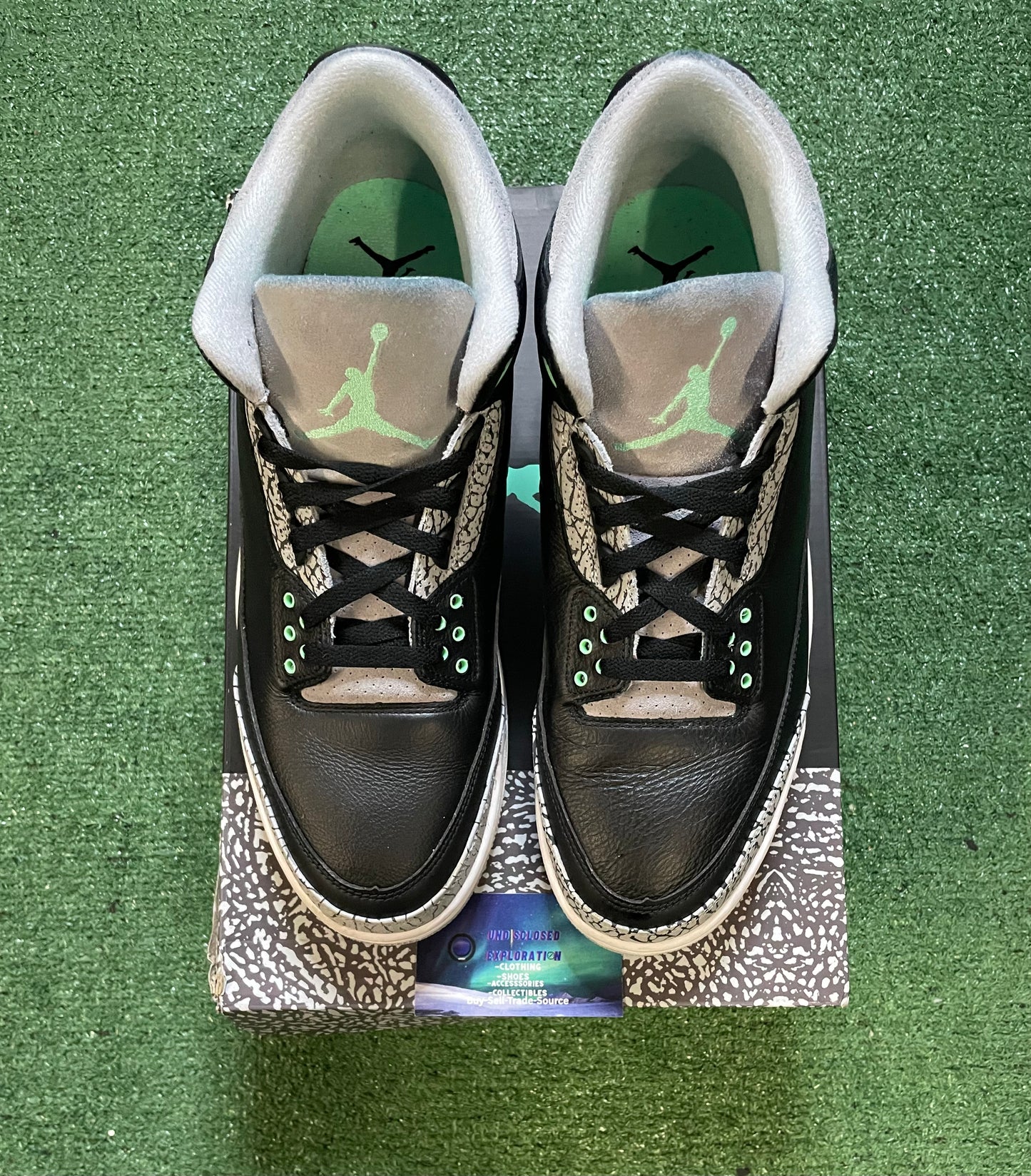 Air Jordan 3 Retro green glow size 14men/15.5women