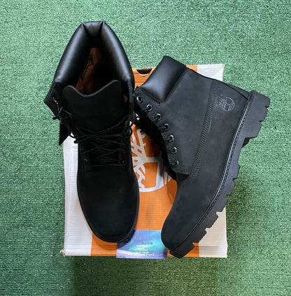 Timberland black 6 inch boots size 9.5men/11women