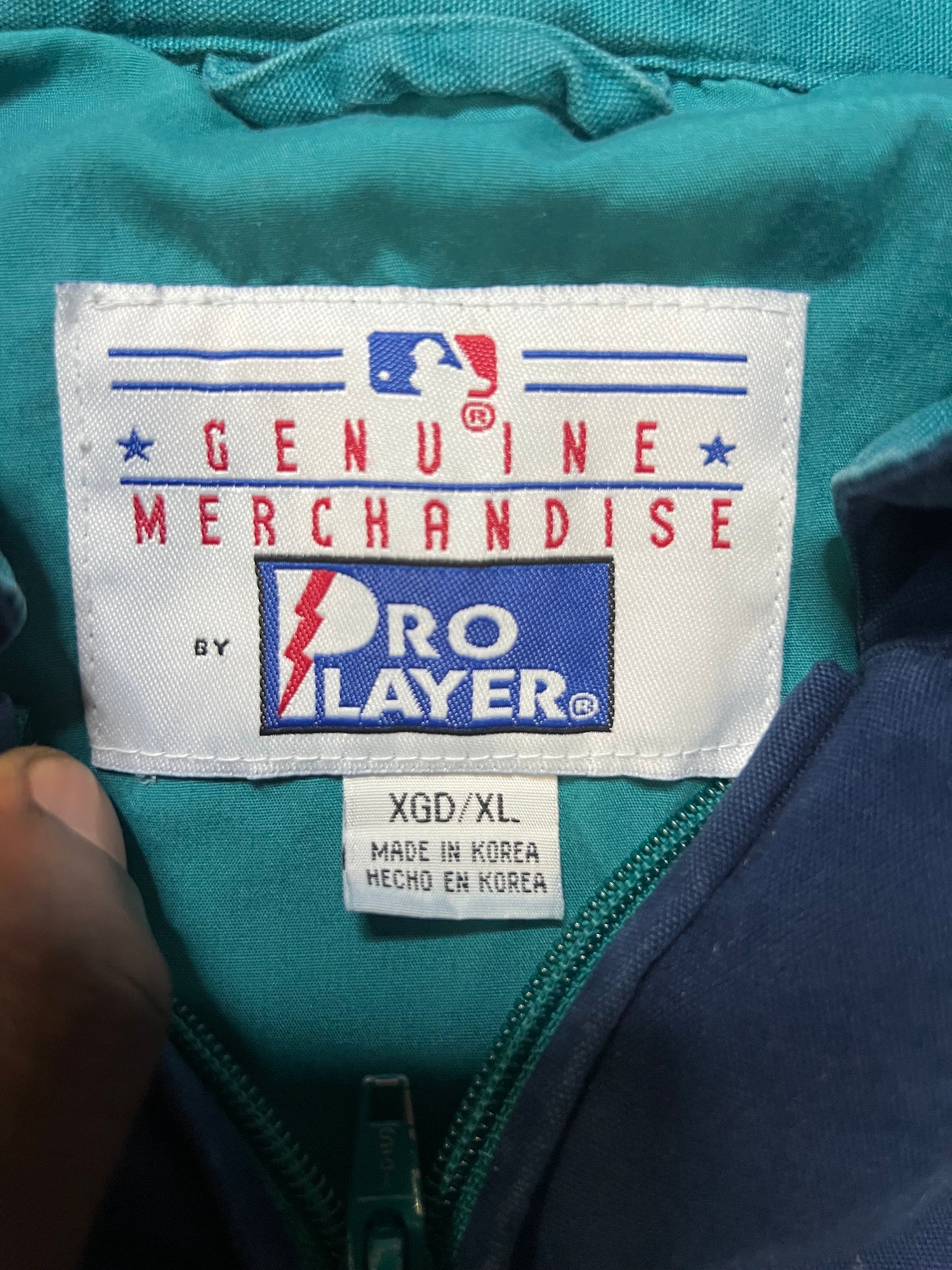 Vintage 1990s Seattle Mariners embroidered jacket