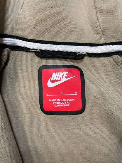 Nike beige & cream youth tech fleece hoodie