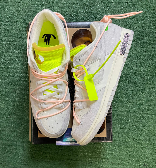 Nike Dunk Low X off white lot 12 of 50
