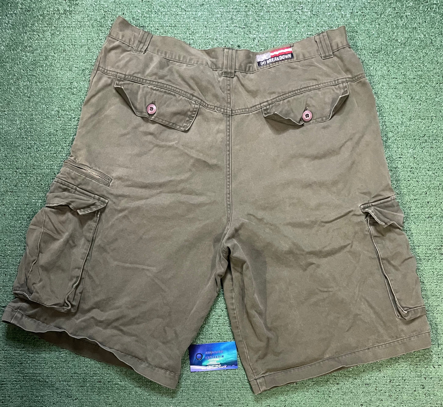 Breakdown olive cargo shorts