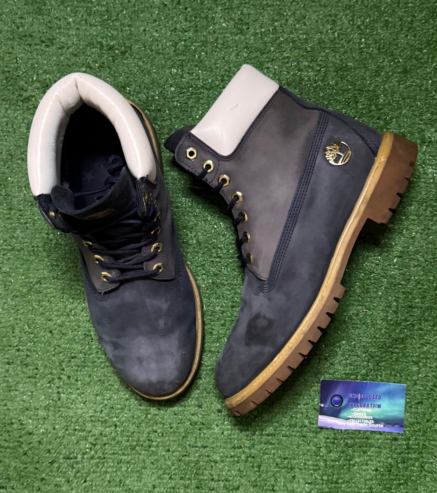 Timberland 6” Boot Blue 10.5 Men/12 Women “Preowned”