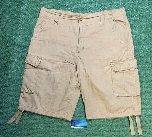 Airwalk cargo beige shorts